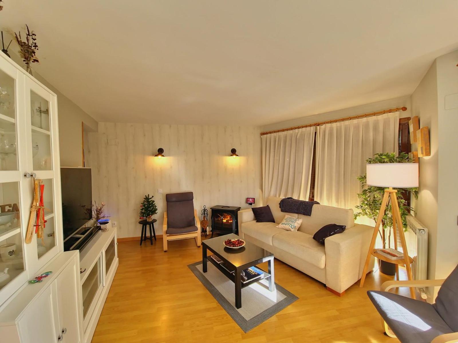 Valtrama Suite Tramacastilla de Tena Bagian luar foto